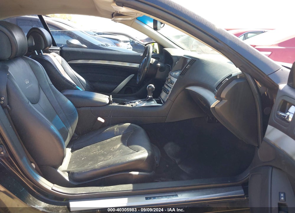 2010 INFINITI G37 VIN: JN1CV6FEXAM351709