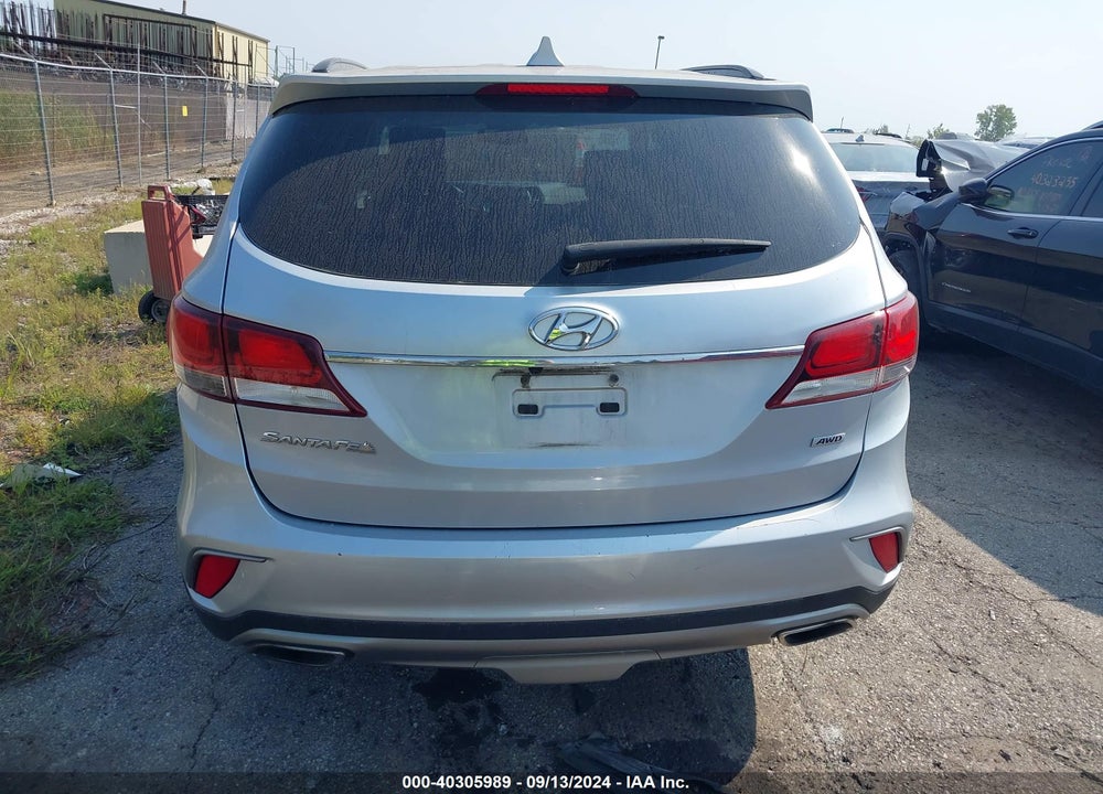 2017 HYUNDAI SANTA FE SE VIN: KM8SMDHF1HU255446