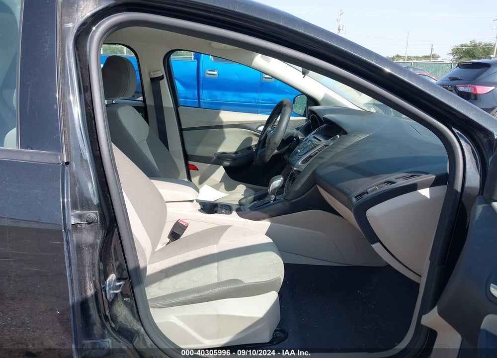 2014 FORD FOCUS SE VIN: 1FADP3F29EL259427