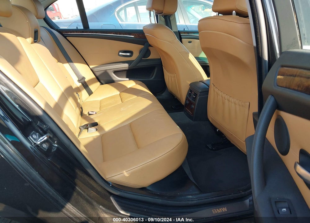 2008 BMW 528I VIN: WBANU53548CT18547