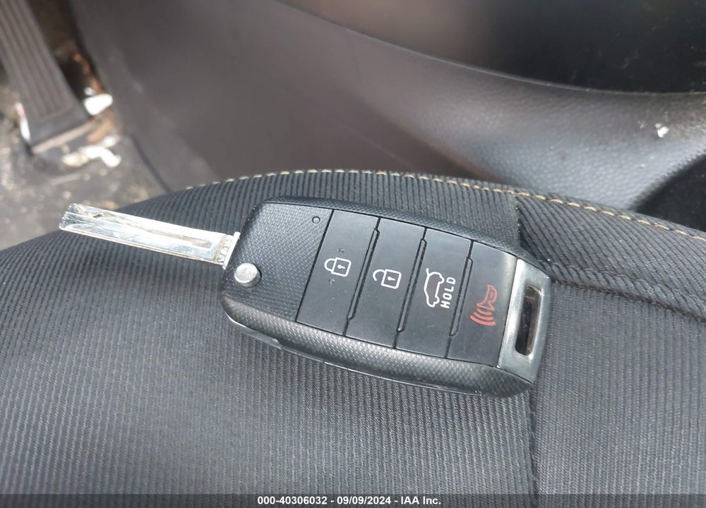 2014 KIA SOUL VIN: KNDJP3A58E7051188