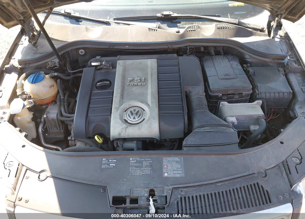 2008 VOLKSWAGEN PASSAT LUX VIN: WVWTK93C18E050969