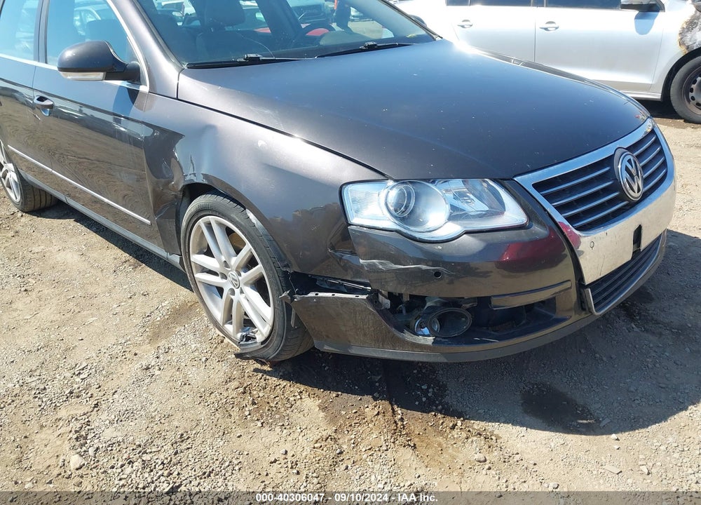 2008 VOLKSWAGEN PASSAT LUX VIN: WVWTK93C18E050969