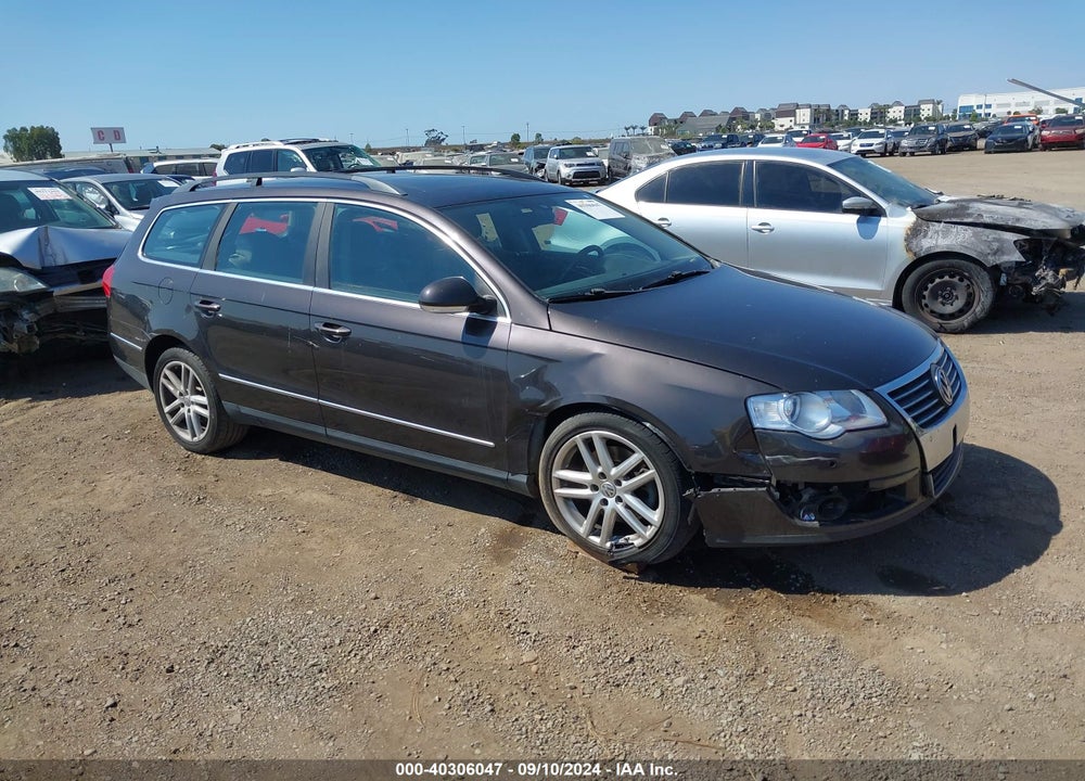 2008 VOLKSWAGEN PASSAT LUX VIN: WVWTK93C18E050969