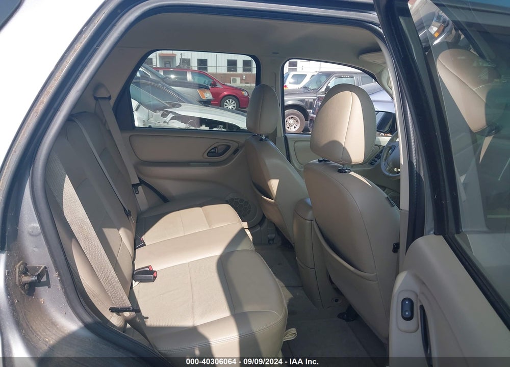 2007 FORD ESCAPE LIMITED VIN: 1FMCU04197KA51107