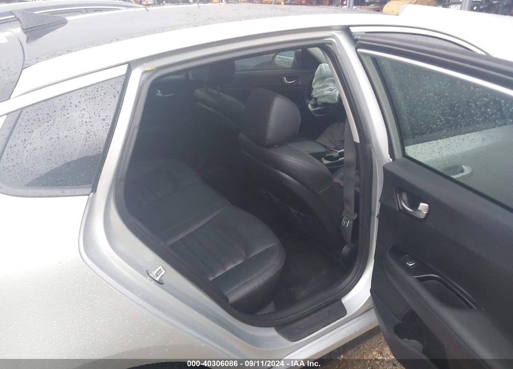 2019 KIA OPTIMA SX TURBO VIN: 5XXGW4L25KG313581