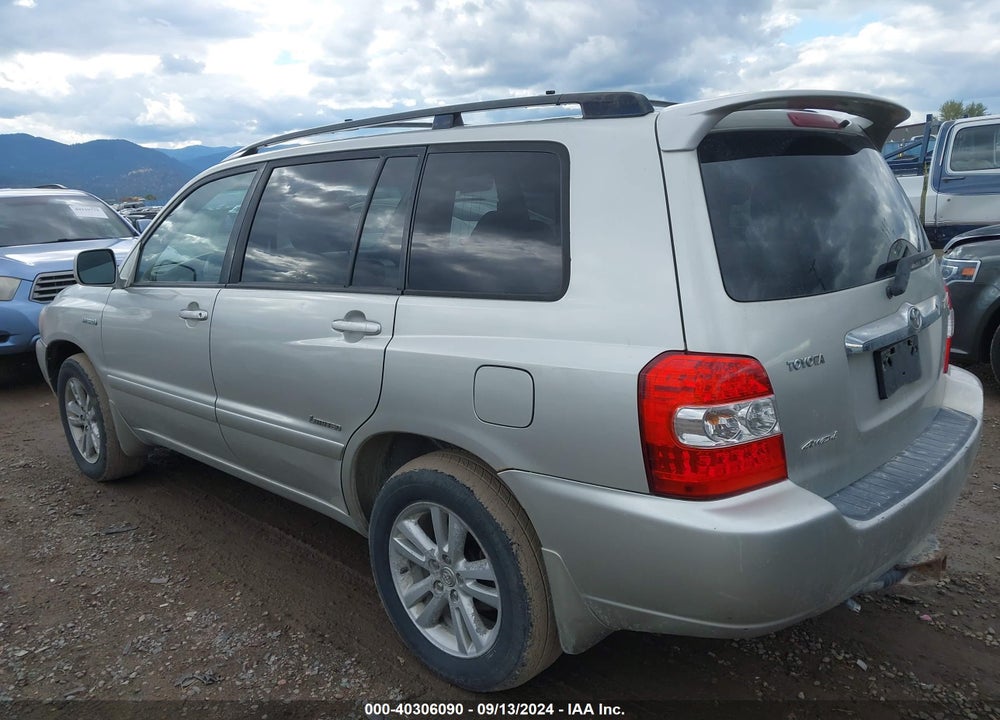2006 TOYOTA HIGHLANDER HYBRID LIMITED V6 VIN: JTEEW21A660016747
