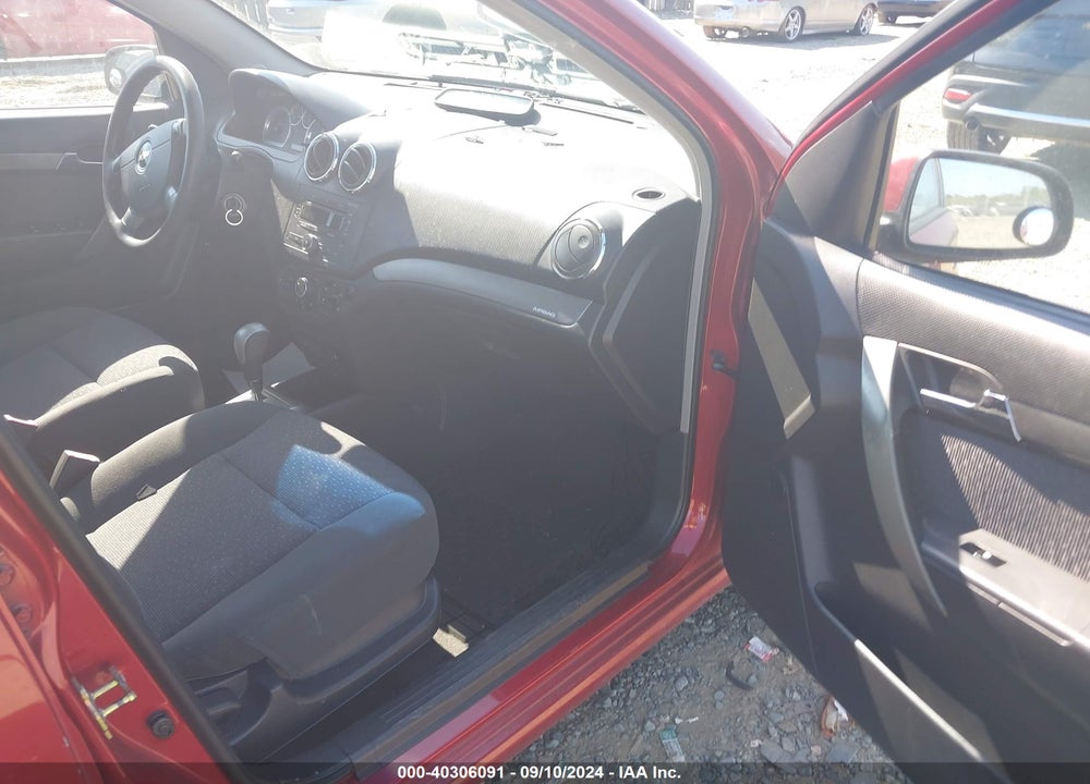 2007 CHEVROLET AVEO LT VIN: KL1TG56637B127848