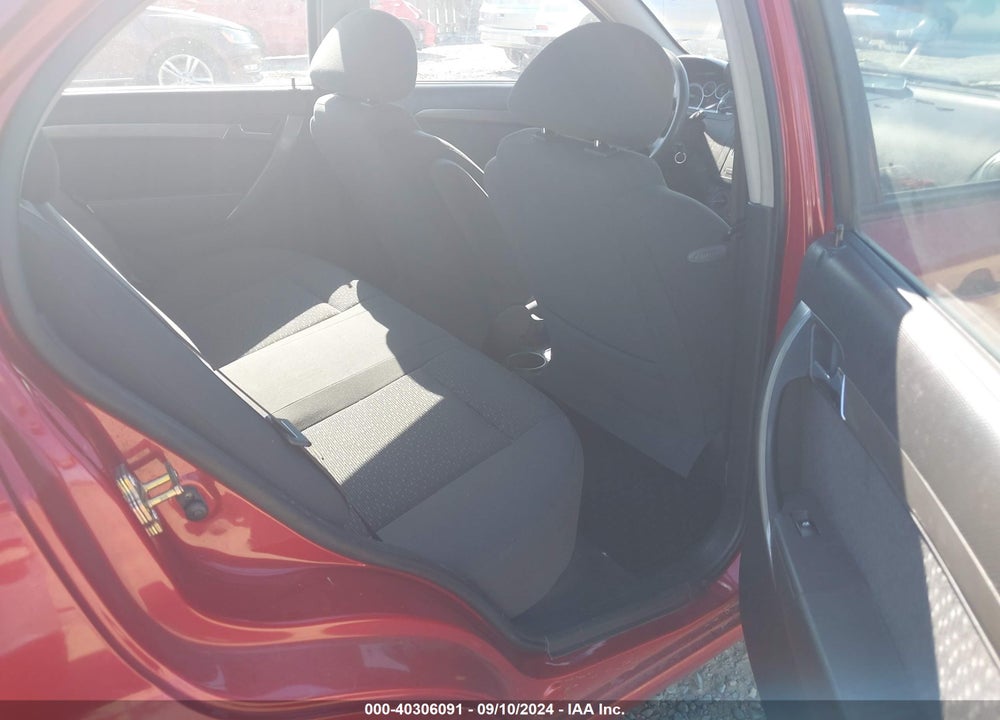 2007 CHEVROLET AVEO LT VIN: KL1TG56637B127848