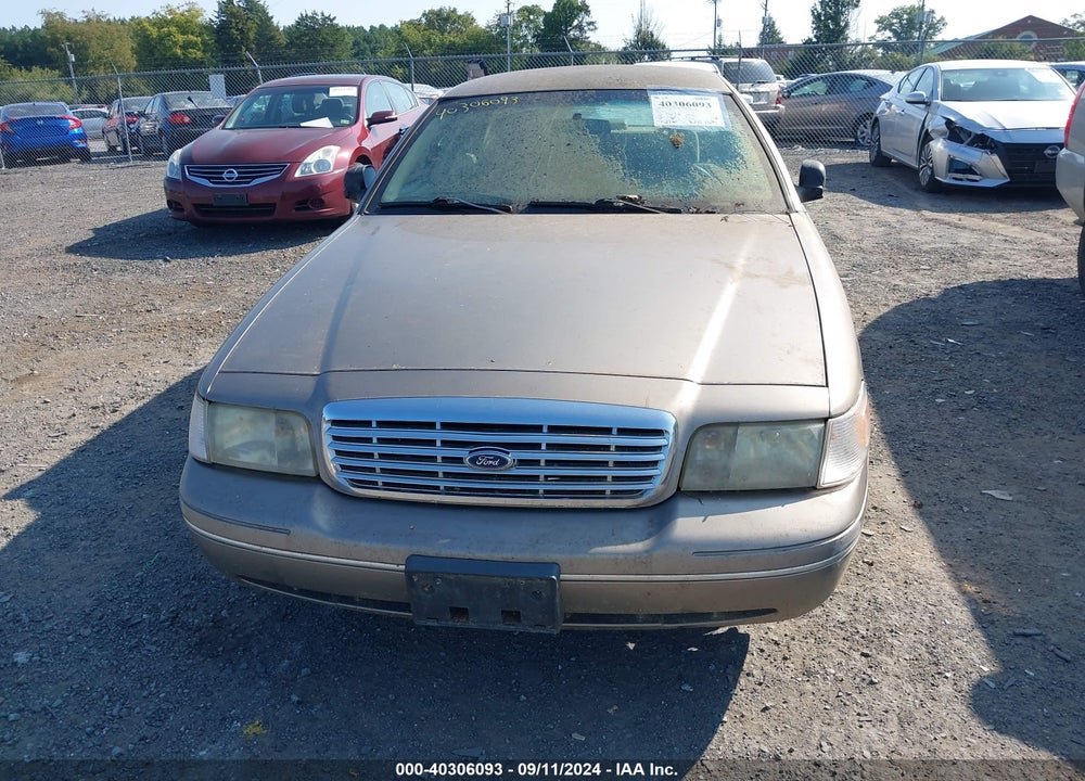 2005 FORD CROWN VICTORIA POLICE VIN: 2FAHP71W15X106661