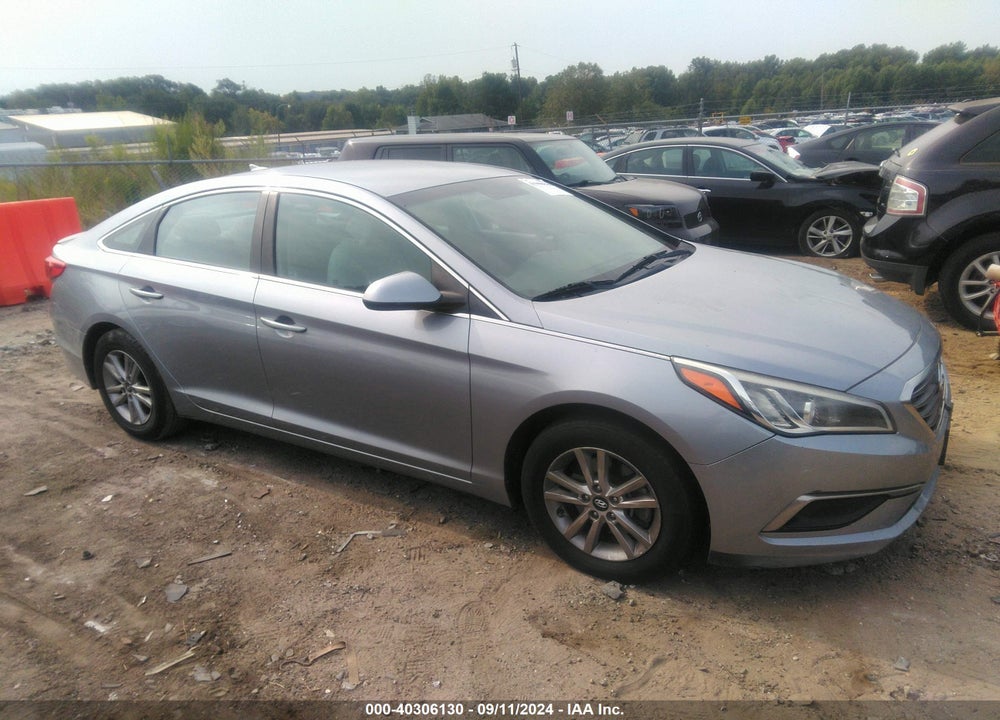 2016 HYUNDAI SONATA SE VIN: 5NPE24AF2GH350611