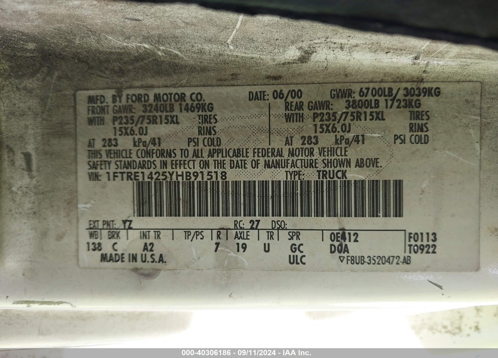 2000 FORD E-150 COMMERCIAL/RECREATIONAL VIN: 1FTRE1425YHB91518