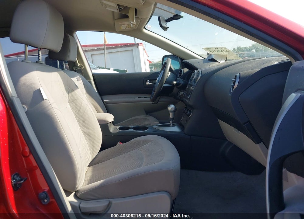 2013 NISSAN ROGUE S VIN: JN8AS5MT0DW521324
