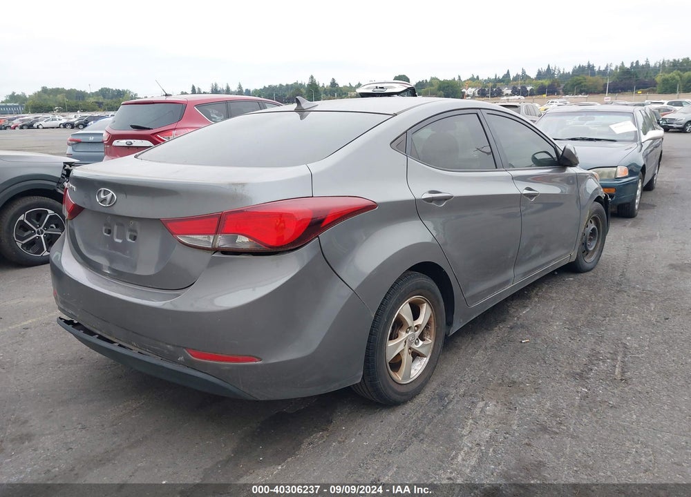 2014 HYUNDAI ELANTRA VIN: 5NPDH4AEXEH501872