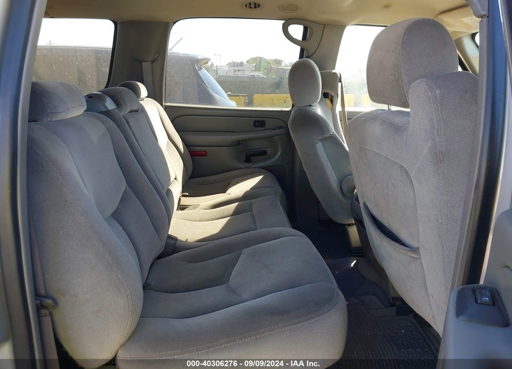 2005 GMC YUKON XL 1500 SLE VIN: 1GKFK16Z05J154990