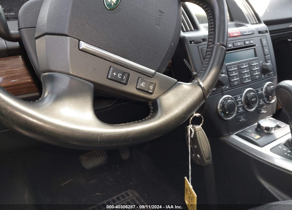 2010 LAND ROVER LR2 HSE VIN: SALFT2BN0AH204699