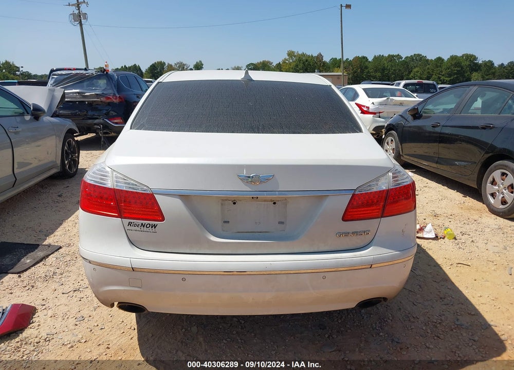2011 HYUNDAI GENESIS 3.8 VIN: KMHGC4DE8BU142932