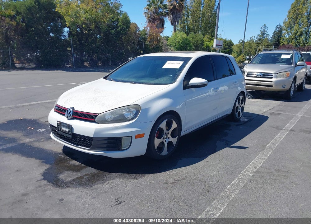 2011 VOLKSWAGEN GTI 4-DOOR VIN: WVWHD7AJ1BW132370