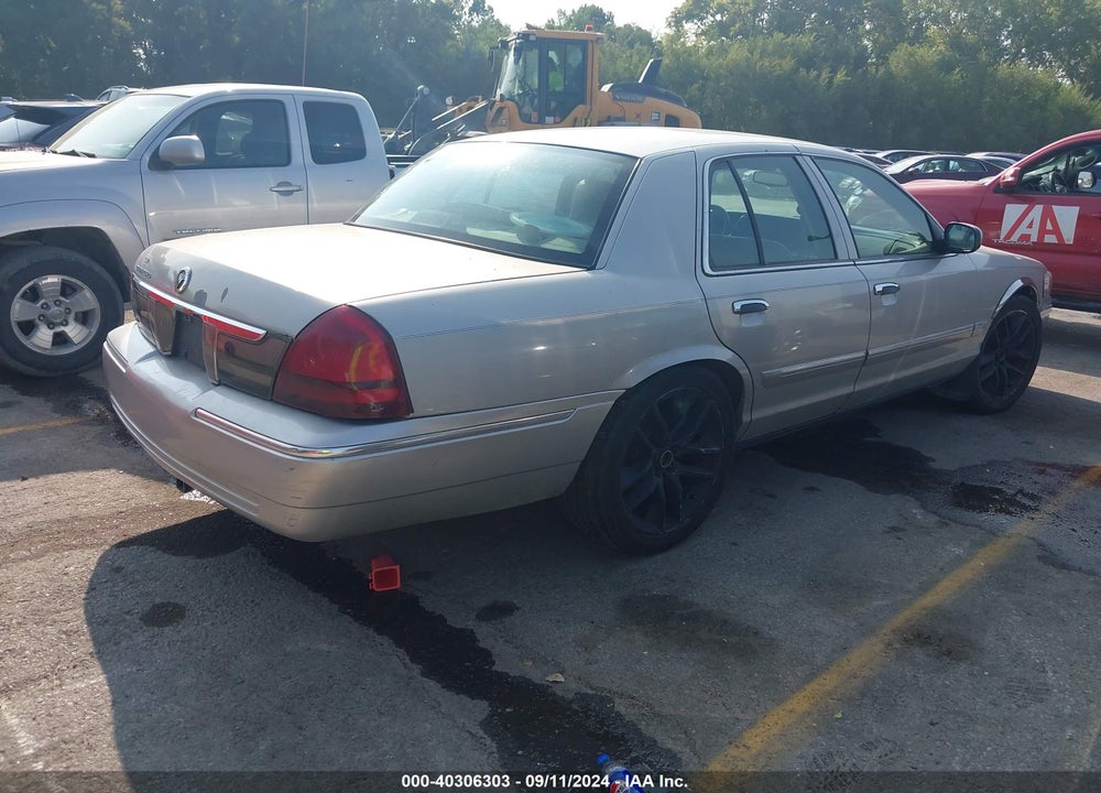 2008 MERCURY GRAND MARQUIS LS VIN: 2MEFM75V28X602177