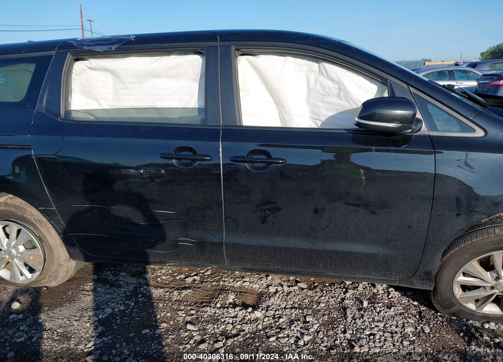 2017 KIA SEDONA LX VIN: KNDMB5C1XH6226827