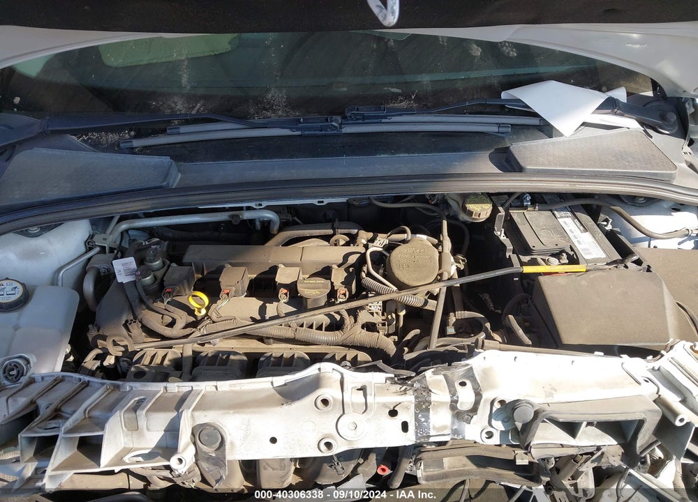 2014 FORD FOCUS SE VIN: 1FADP3K28EL163617