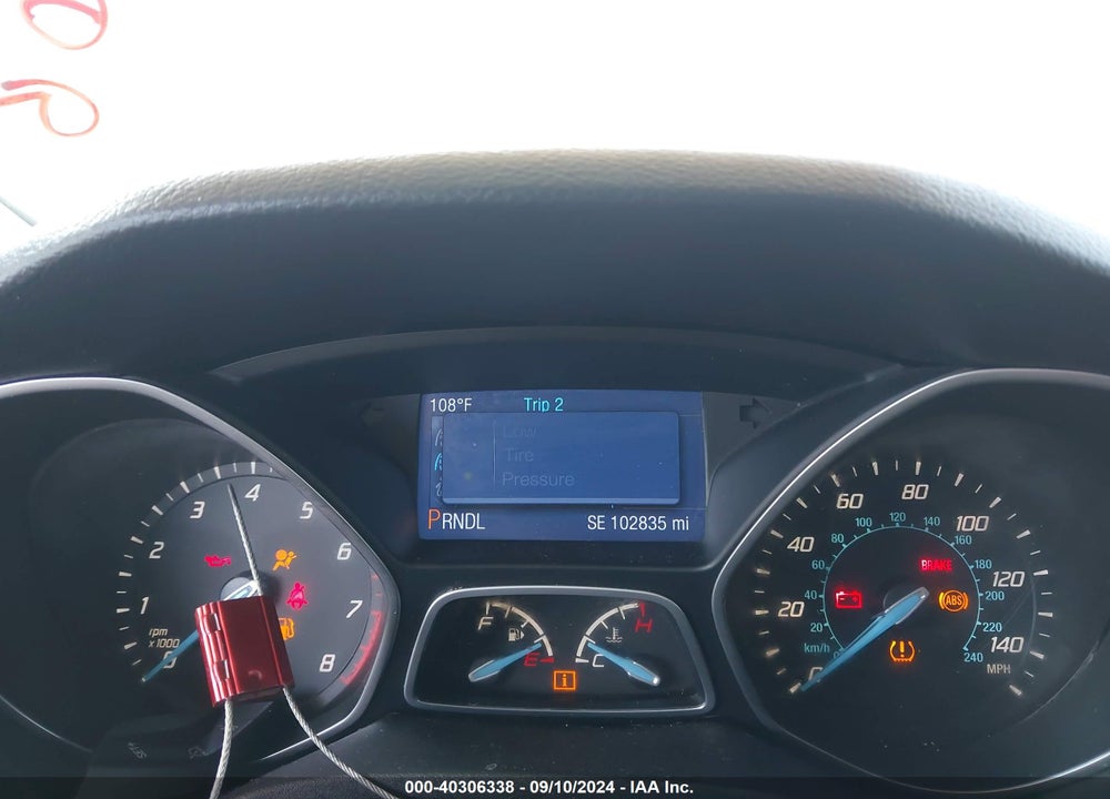 2014 FORD FOCUS SE VIN: 1FADP3K28EL163617