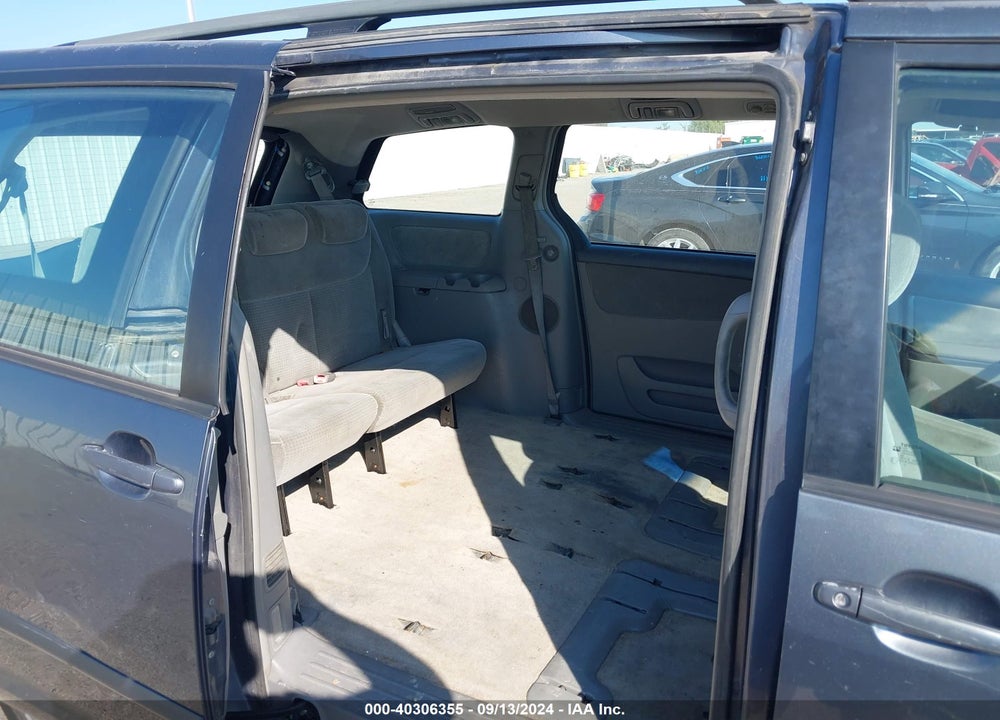 2007 TOYOTA SIENNA VIN: 5TDZK23C57S053576