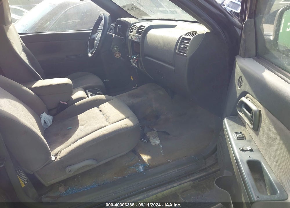 2005 CHEVROLET COLORADO LS VIN: 1GCDS136958269219