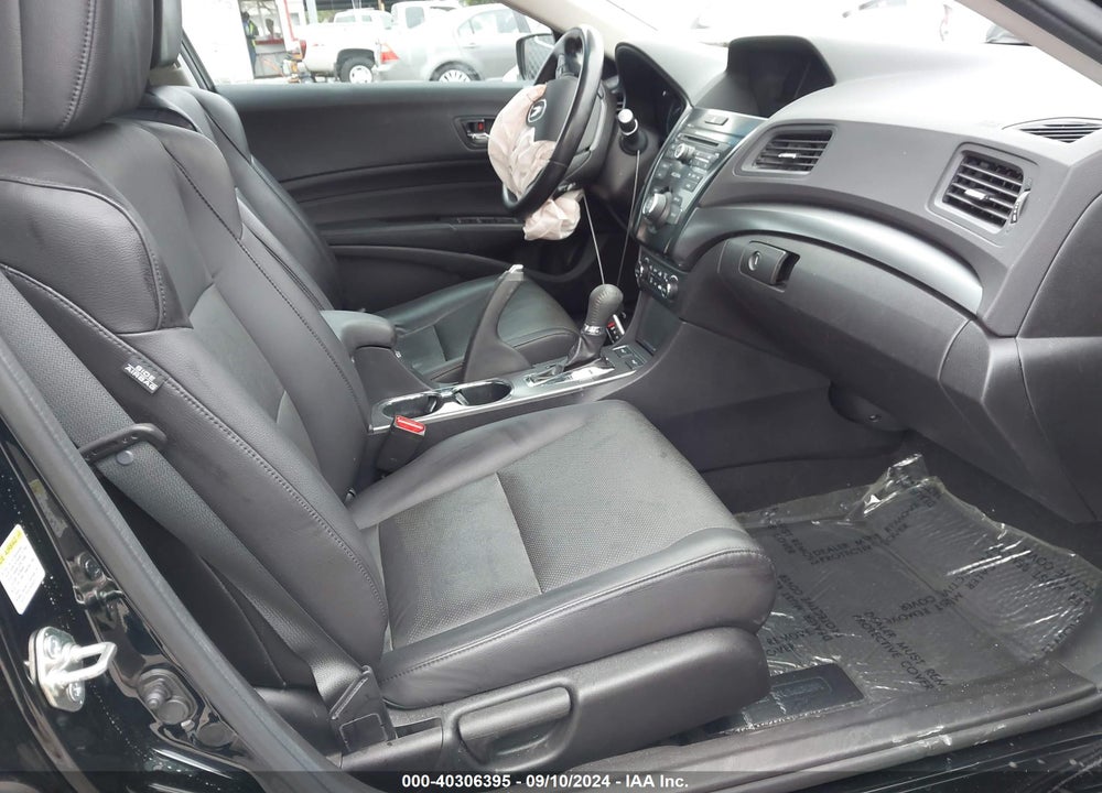 2015 ACURA ILX 2.0L VIN: 19VDE1F33FE005874