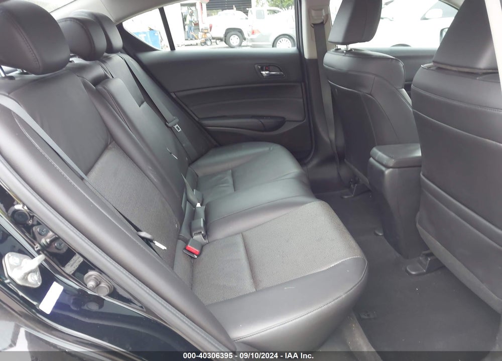 2015 ACURA ILX 2.0L VIN: 19VDE1F33FE005874