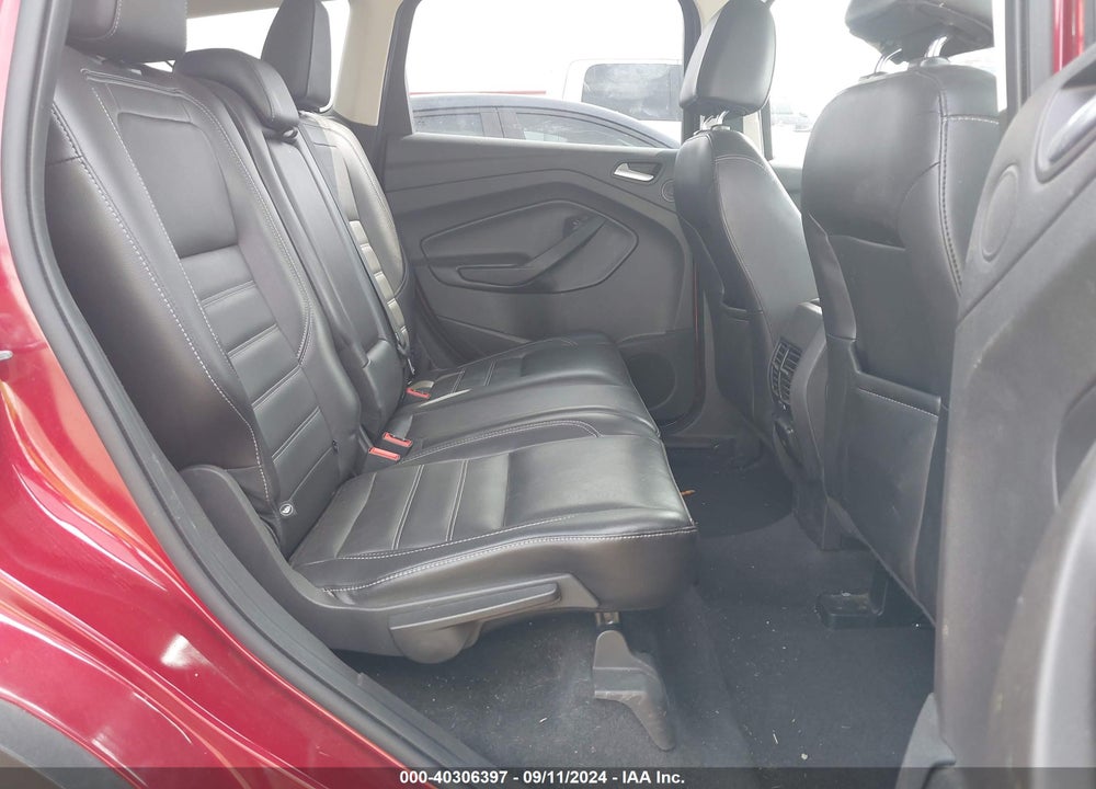 2017 FORD ESCAPE SE VIN: 1FMCU9GD7HUC23764