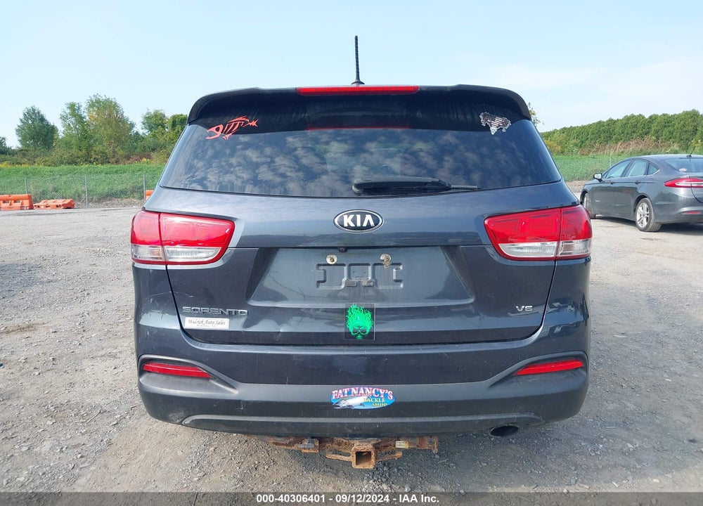 2017 KIA SORENTO 3.3L LX VIN: 5XYPGDA50HG324454