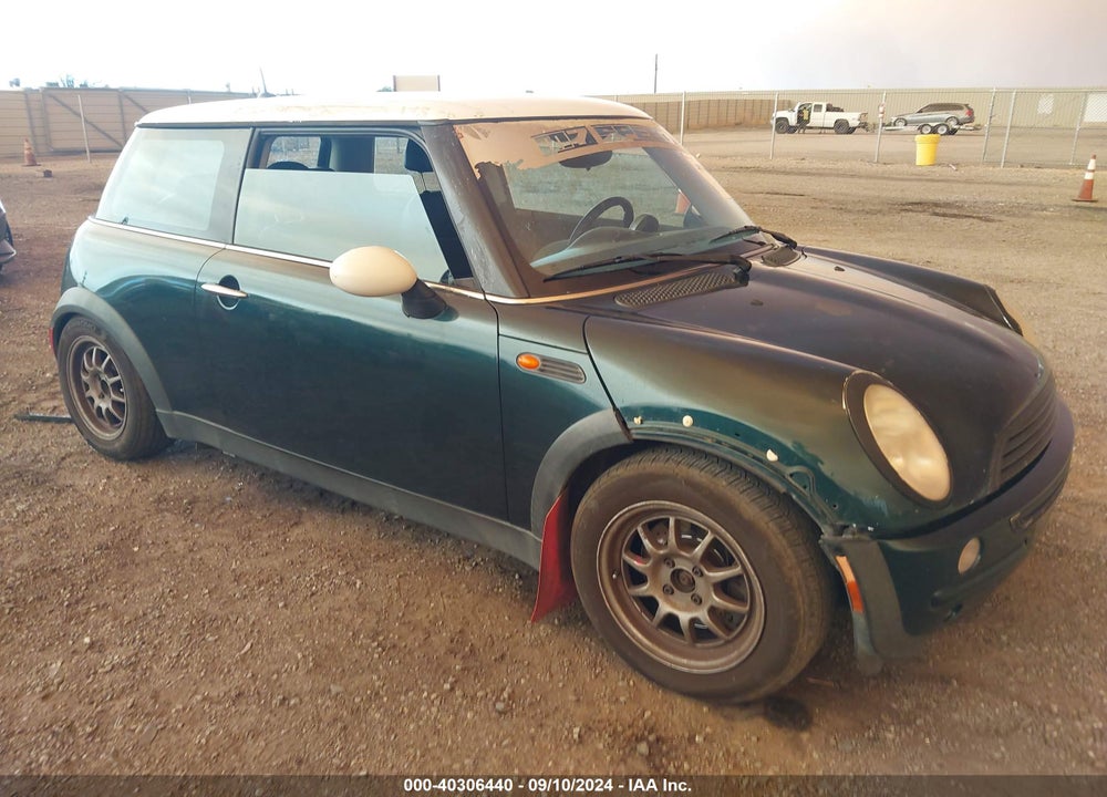 2004 MINI COOPER VIN: WMWRC33404TC51149