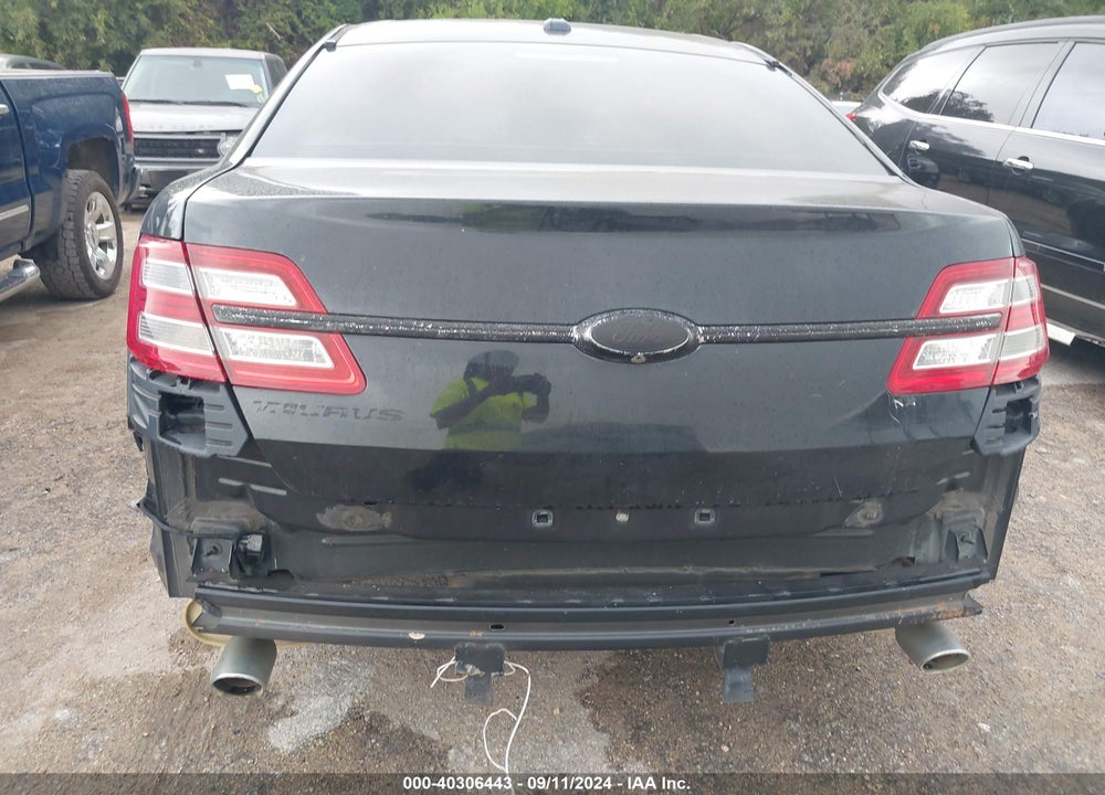 2015 FORD TAURUS SEL VIN: 1FAHP2E82FG165465