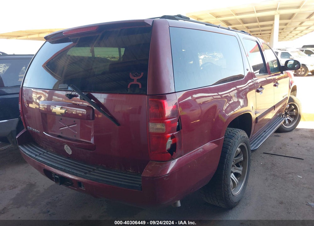 2007 CHEVROLET SUBURBAN 1500 LT VIN: 1GNFC16JX7R235011