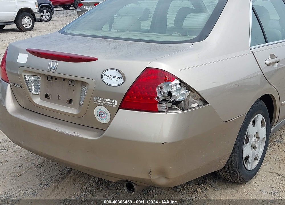2007 HONDA ACCORD 2.4 LX VIN: 3HGCM56447G704458