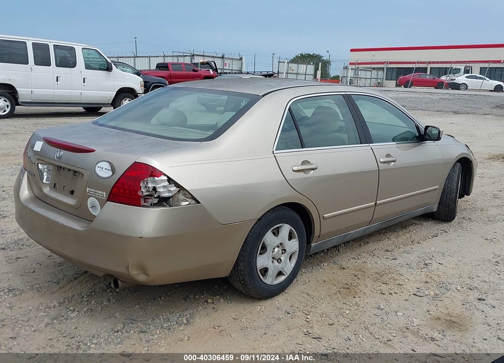 2007 HONDA ACCORD 2.4 LX VIN: 3HGCM56447G704458