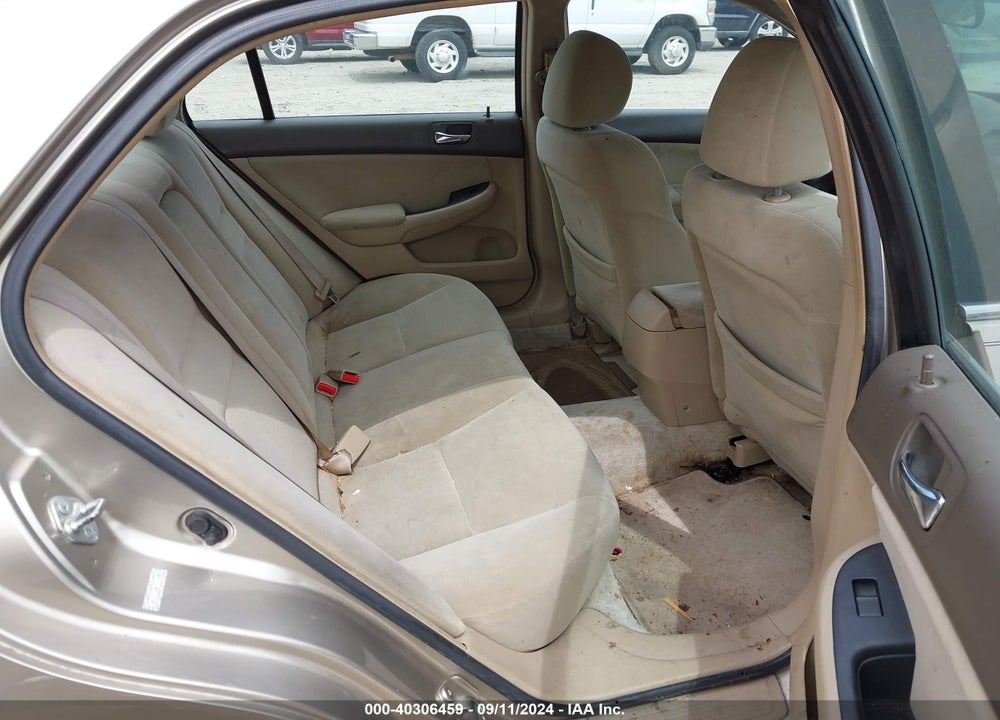 2007 HONDA ACCORD 2.4 LX VIN: 3HGCM56447G704458