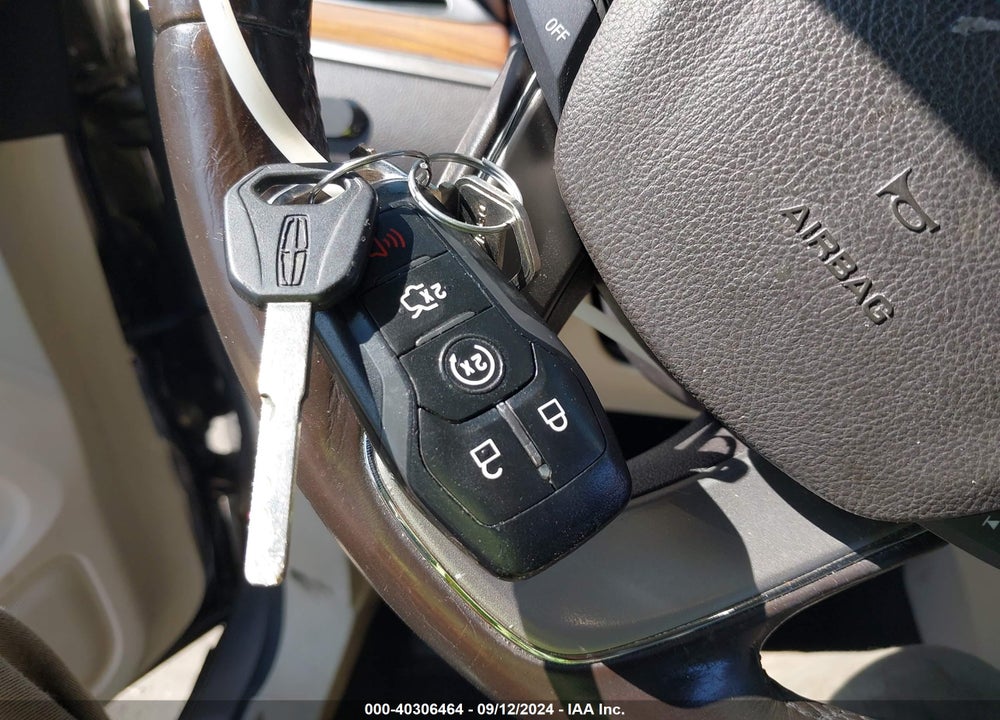 2016 LINCOLN MKC RESERVE VIN: 5LMCJ3D93GUJ15398