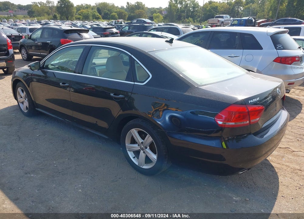2012 VOLKSWAGEN PASSAT 2.5L SE VIN: 1VWBH7A30CC101543