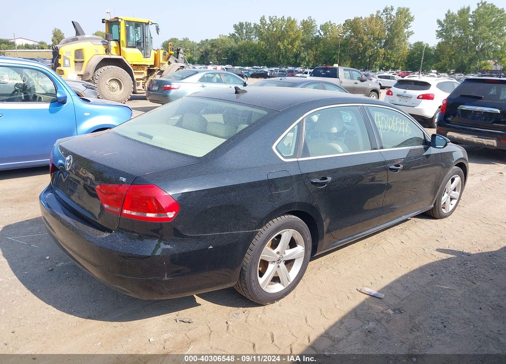 2012 VOLKSWAGEN PASSAT 2.5L SE VIN: 1VWBH7A30CC101543
