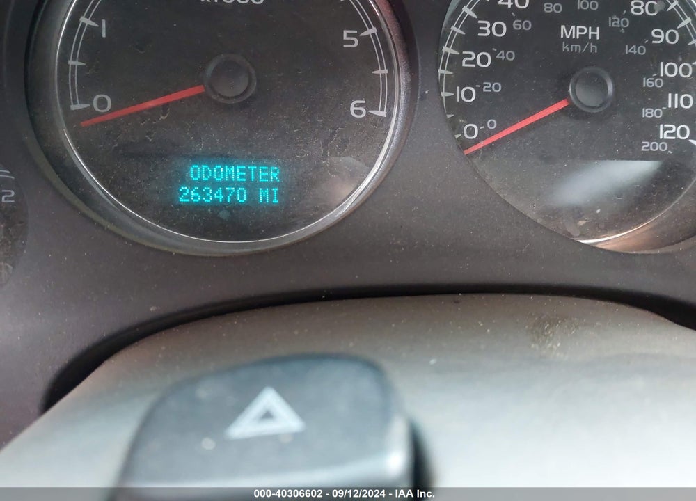 2007 CHEVROLET TAHOE LTZ VIN: 1GNFC13J57R113659