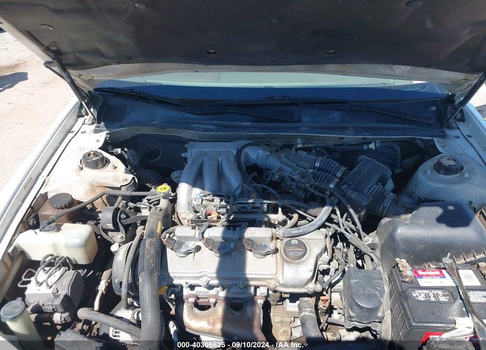 2000 LEXUS ES 300 VIN: JT8BF28G4Y0283002