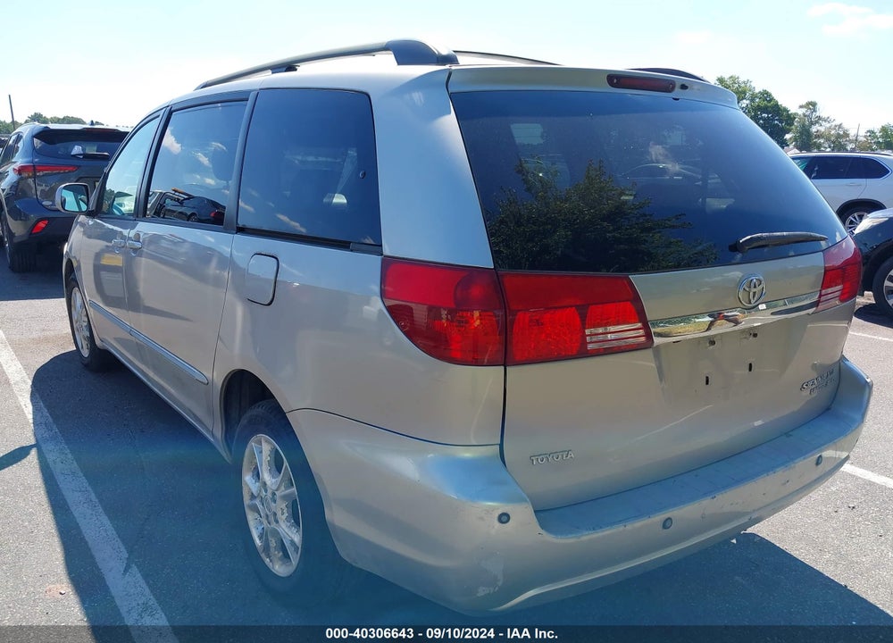 2004 TOYOTA SIENNA VIN: 5TDBA22C84S025871