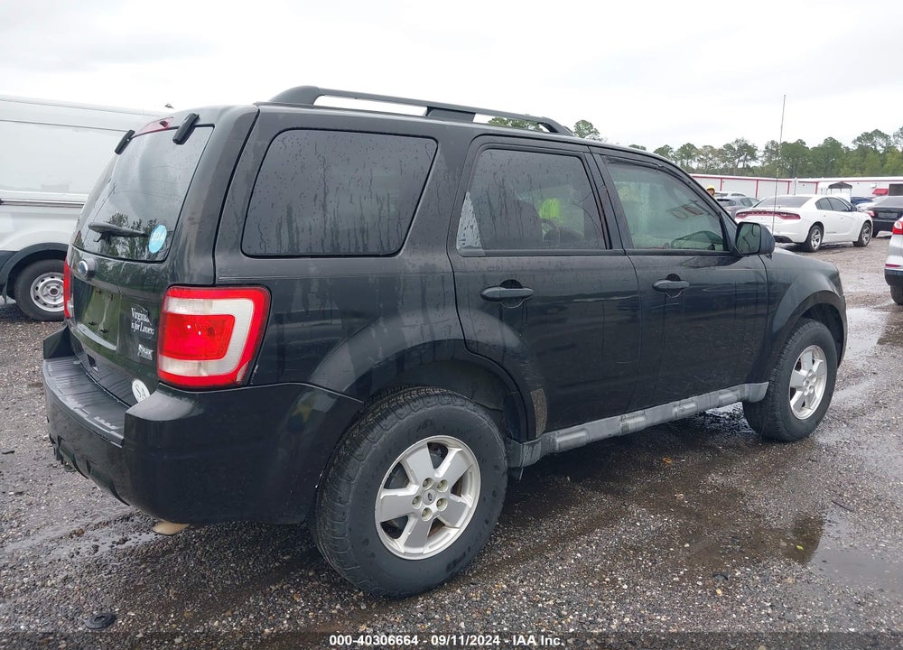 2011 FORD ESCAPE XLT VIN: 1FMCU0DG2BKA53276