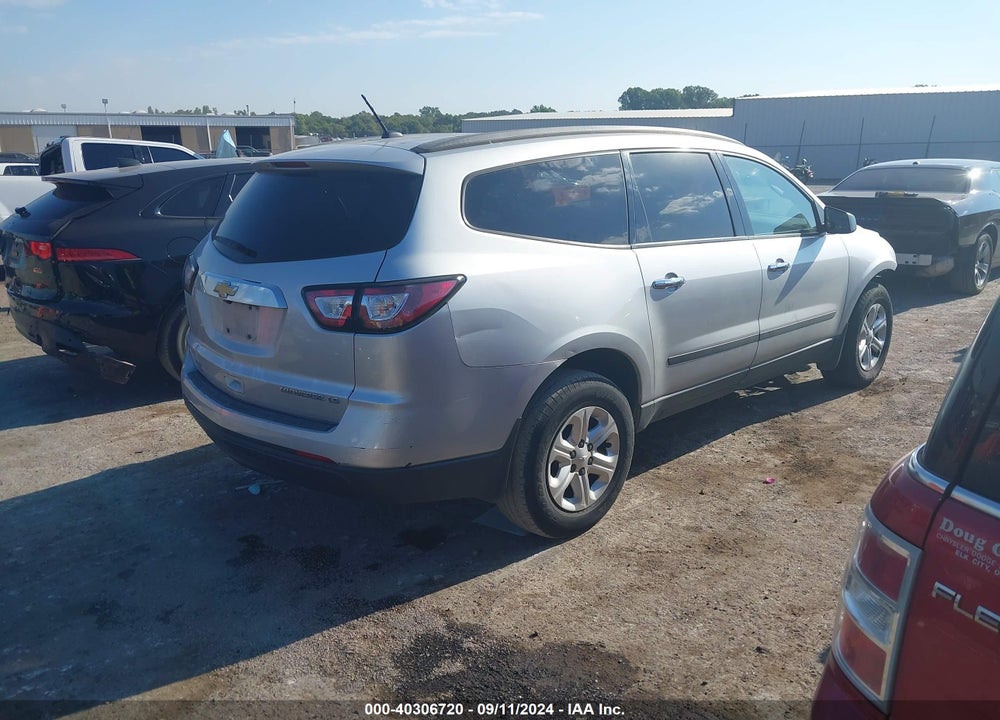 2015 CHEVROLET TRAVERSE LS VIN: 1GNKRFED5FJ379469