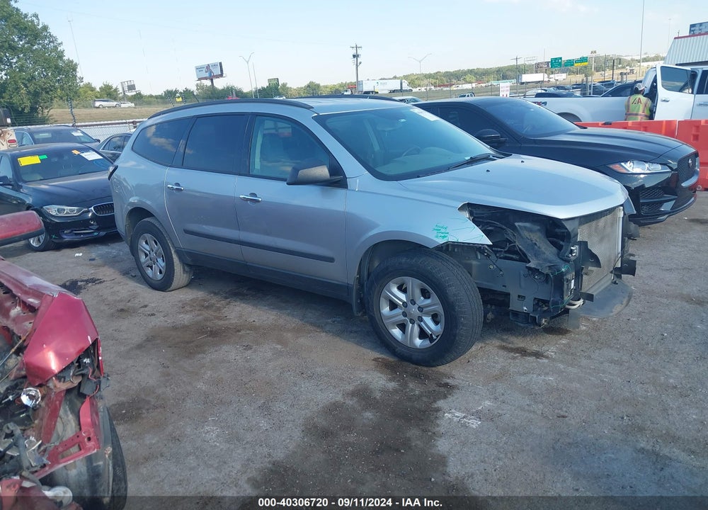 2015 CHEVROLET TRAVERSE LS VIN: 1GNKRFED5FJ379469