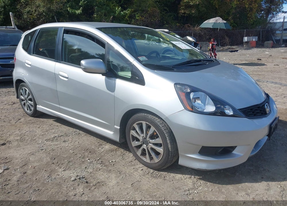 2012 HONDA FIT SPORT VIN: JHMGE8H58CC036485