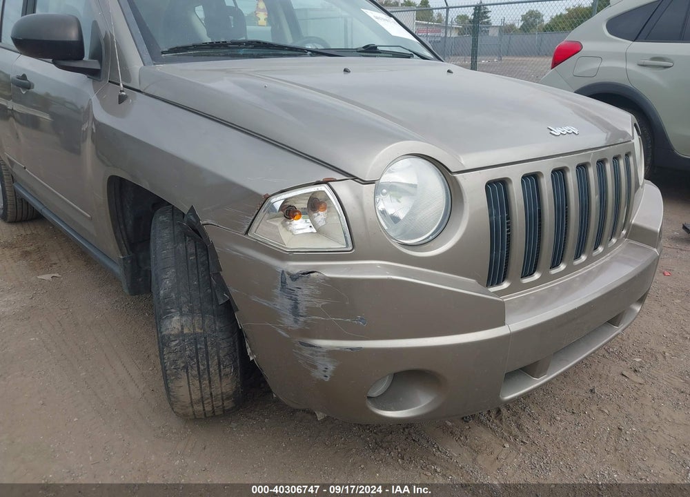 2008 JEEP COMPASS SPORT VIN: 1J8FT47048D642880