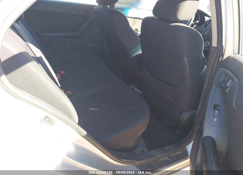 2011 KIA FORTE EX VIN: KNAFU5A23B5328608